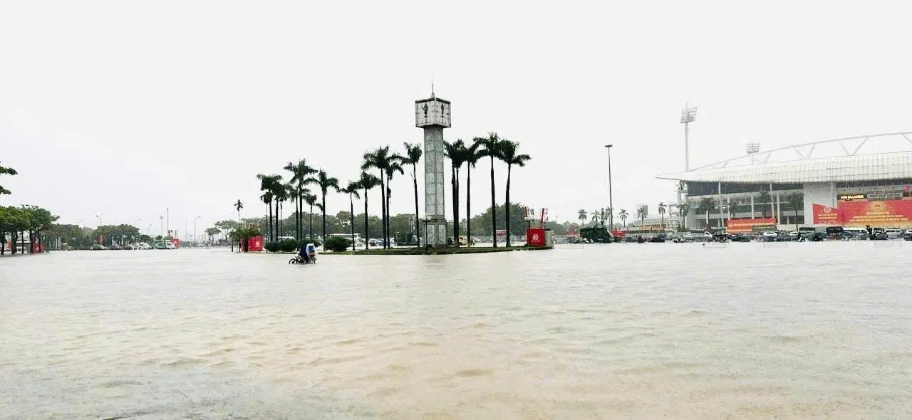 z6945915004939_6cf7936d706eb0cf6280abd5655abb42