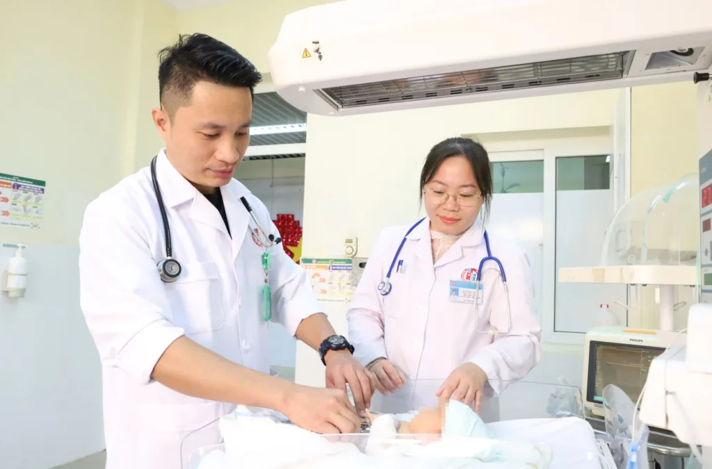 Hiện tại sức khỏe bệnh nhi ổn định