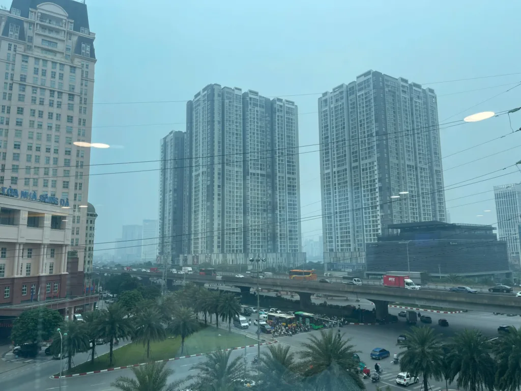 Hà Nội những ngày không khí ô nhiễm đạt ngưỡng cao nhất thế giới