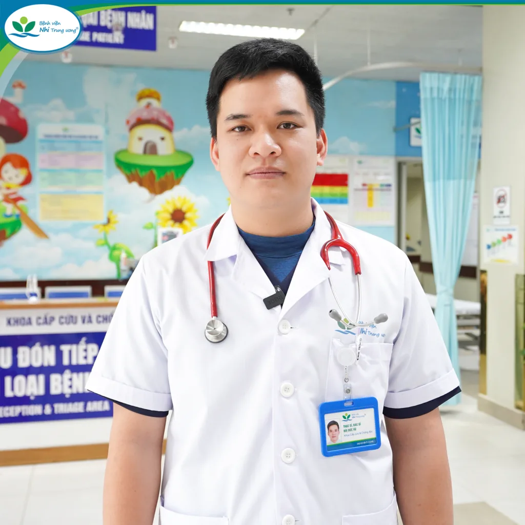 ThS.BS Bùi Đức Vũ chia sẻ về tình trạng bệnh nhi khi nhập viện